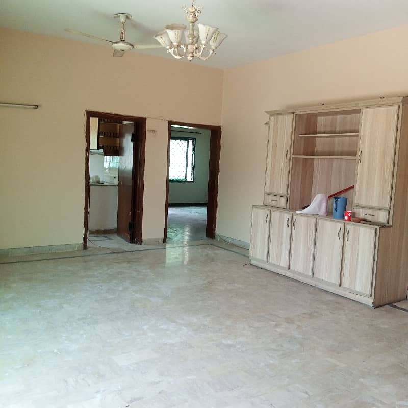 1 Kanal Upper Portion Available For Rent In Dha Phase 2 0