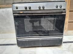 In Working condition stove/oven