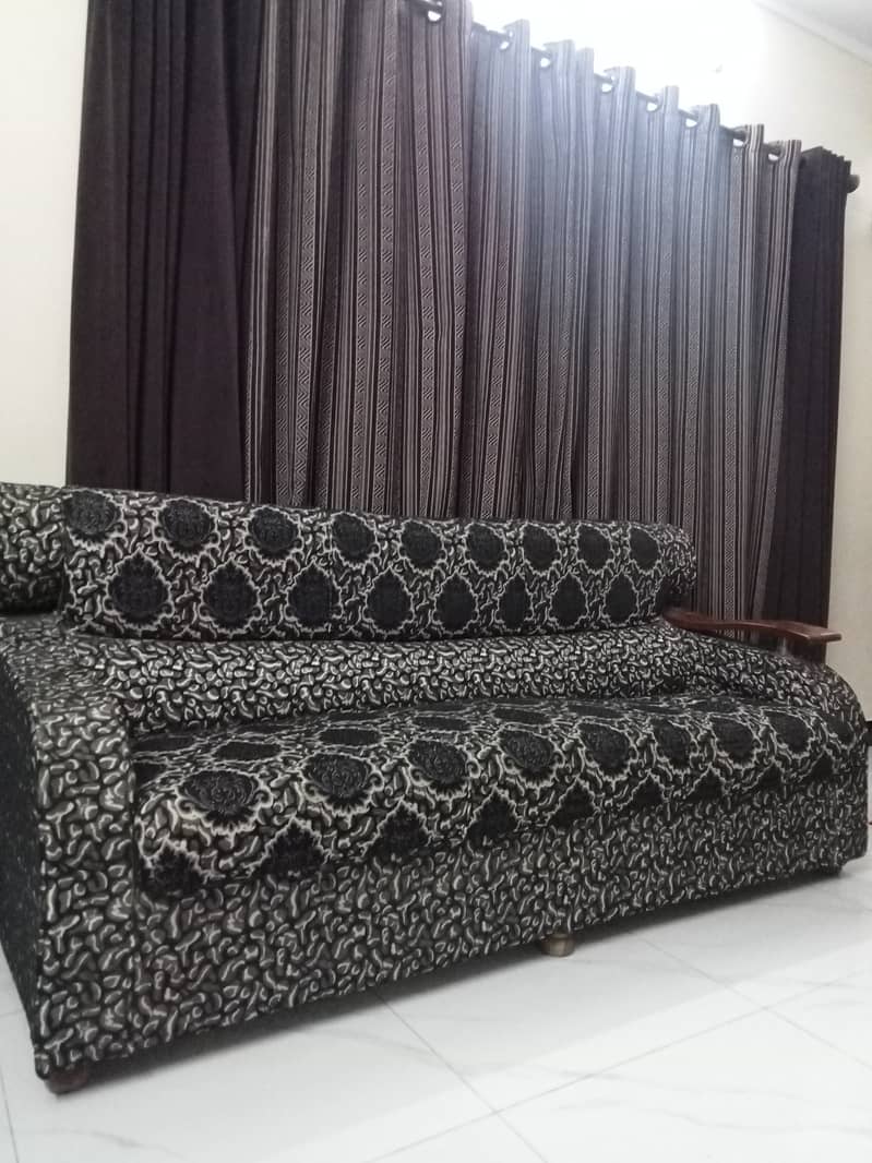 5 Seater Sofa Set 0