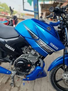 Yamaha ybr 2015 urgent sale