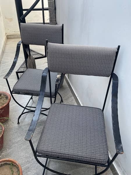 Chairs for Sale 0