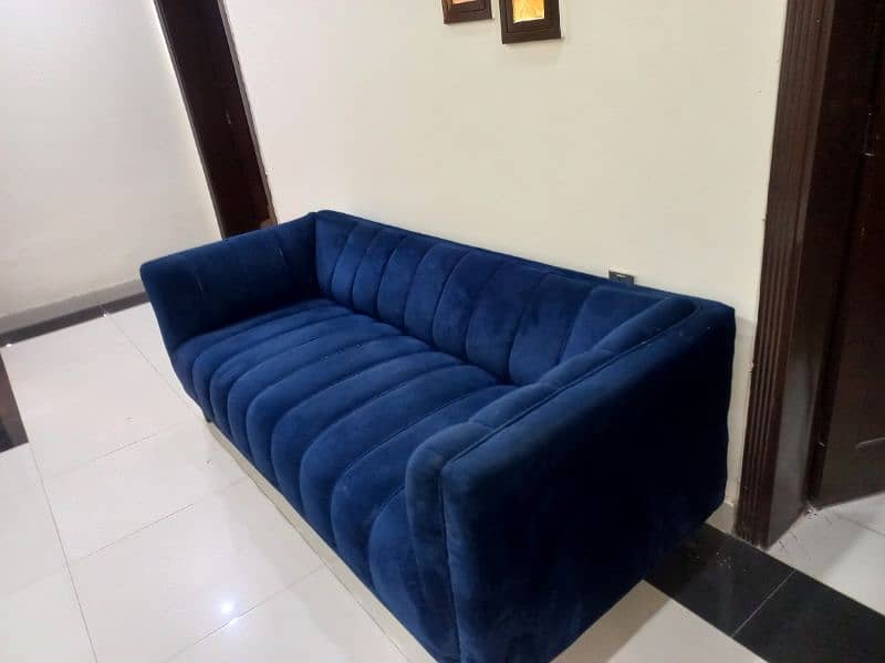 3 Seater Sofa for Sale/ Sofa for sale 2