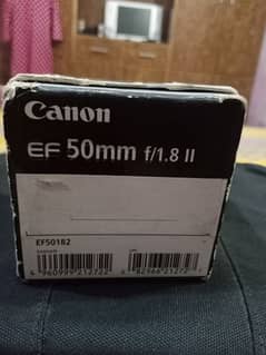 cannon 50mm 1.8  10/10 condition