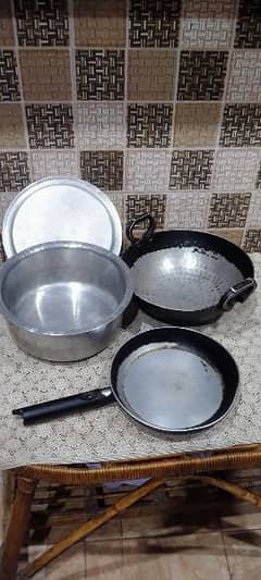 bartan n kitchen items for sale