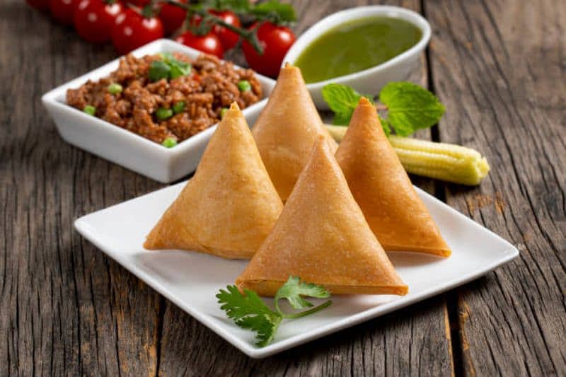 Homemade Samosa (Aloo Samosa, Chicken samosa,Malai boti samosa, 0