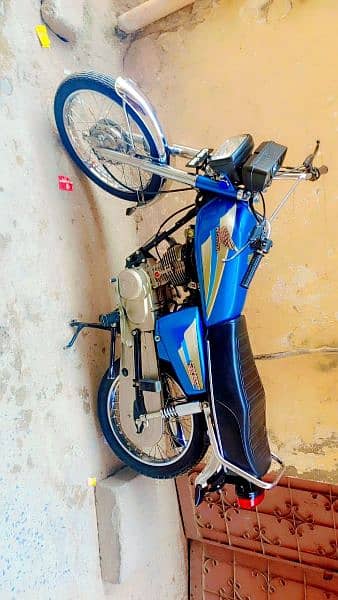 modified Honda 125 22 model 10/10 Double Saman. 1