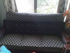 3/2/1  Total 6 seater sofa set. Newly placed not used good condition