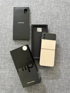 SAMSUNG Z FLIP 4 512GB OFFICIAL PTA APPROVED COMPLETE BOX