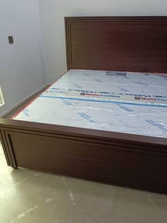 Brand new month form show room bed set