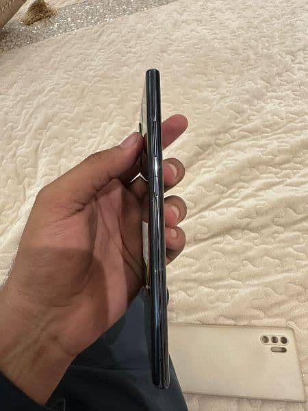 samsung note10+5G 256Gb 1