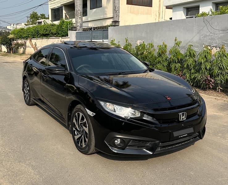 Honda Civic Oriel 2017 3