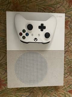 Xbox One S 1-TB