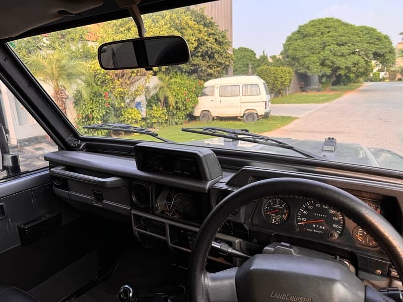 Toyota Land Cruiser 1989 RKR SOFTOP 2024 REGISTERED 7