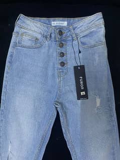 Imported Jeans Available 200 Piece