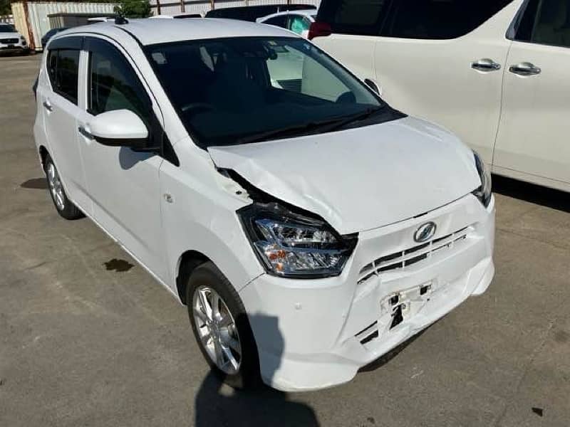 2021 Daihatsu Mira GSA3 Pearl White 18