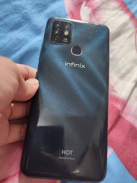 Infinix Hot 10 4/64 3