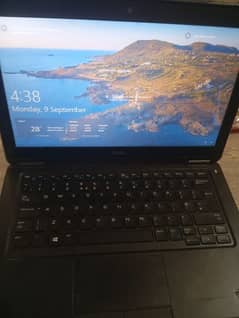 Laptop for sale 8 gb ram 256 gb ssd