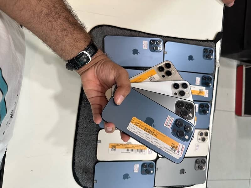 @Mobile_Emporium Iphone 12 pro 50 UNITS AVAILBLE vo 9