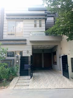 5 Marla House for sale in Lake City Lahore