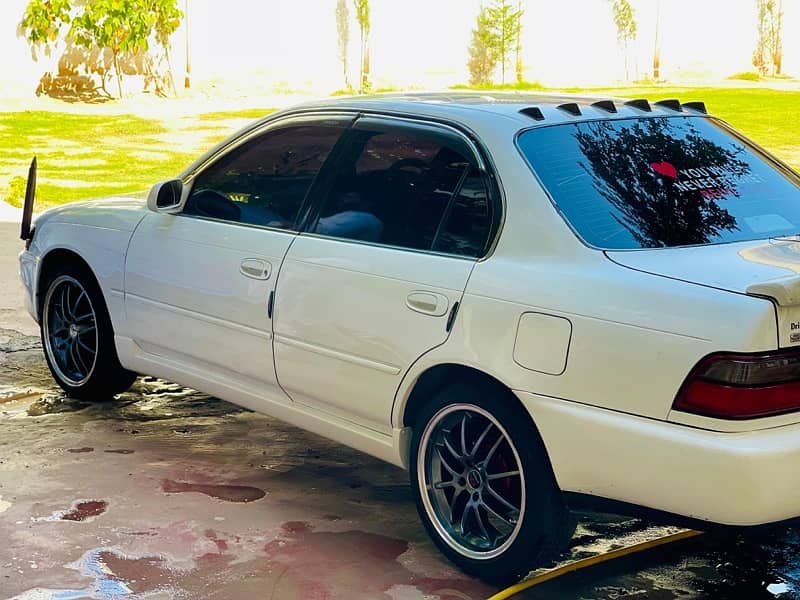 Toyota Corolla 1994 Se Limited super saloon 4