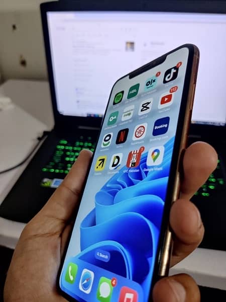 iphone xs max 7