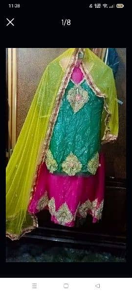 mehndi lehnga only 10 thousand 2