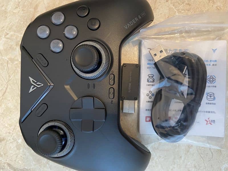 Flydigi Vader 4 Pro Controller 0