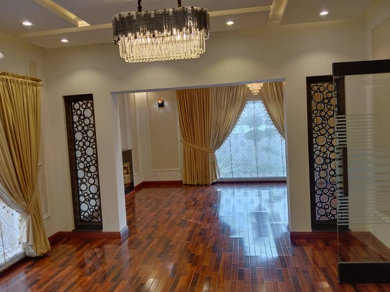 1 Kanal Out Class Proper Luxury Bungalow For Rent In Block DHA Phase 3 Lahore 4