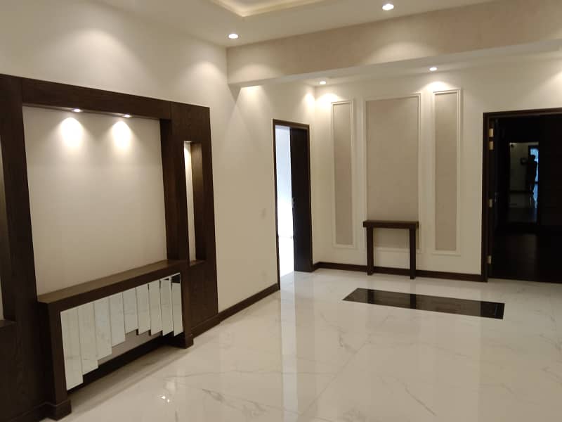 1 Kanal Out Class Proper Luxury Bungalow For Rent In Block DHA Phase 3 Lahore 5