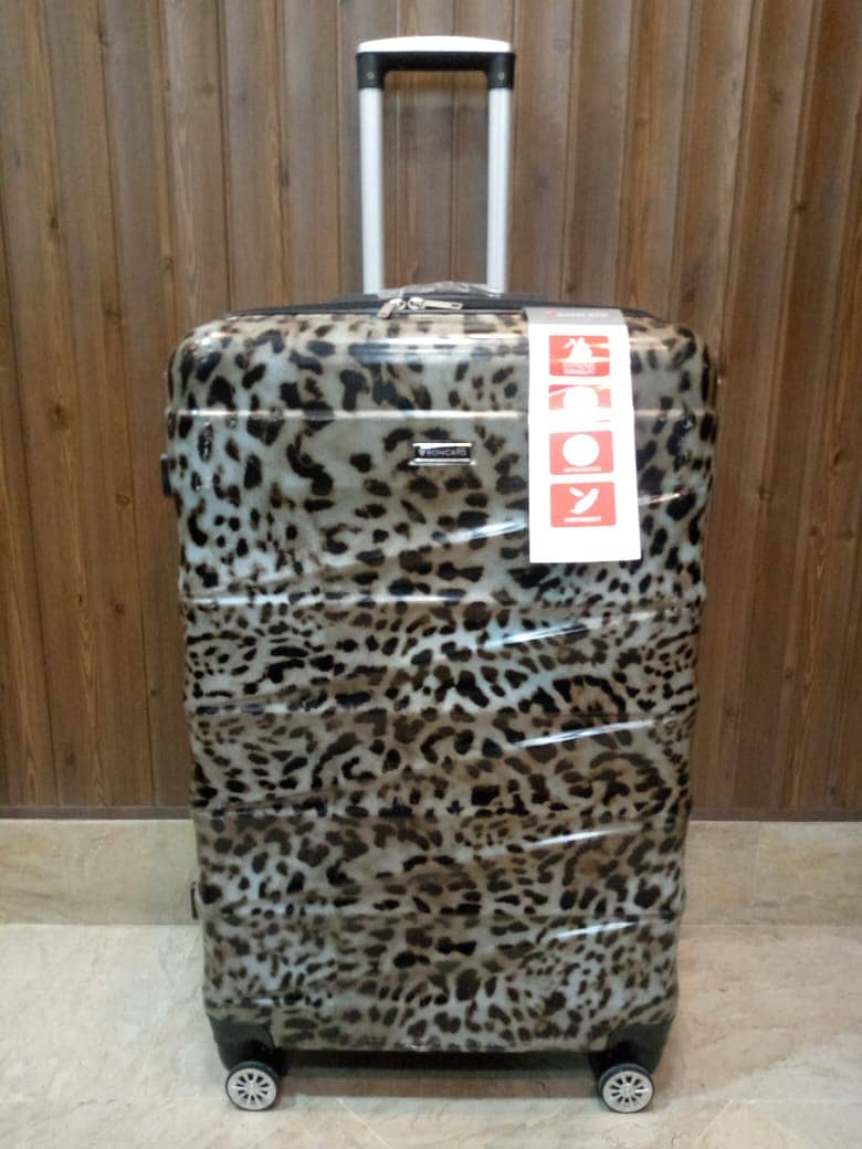 Digital Print Luggage Bags|Travel bags| travelling trolley 10