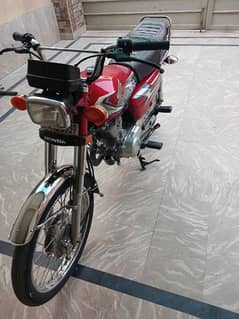 Honda CG 125 Model 23. Excellent Condition