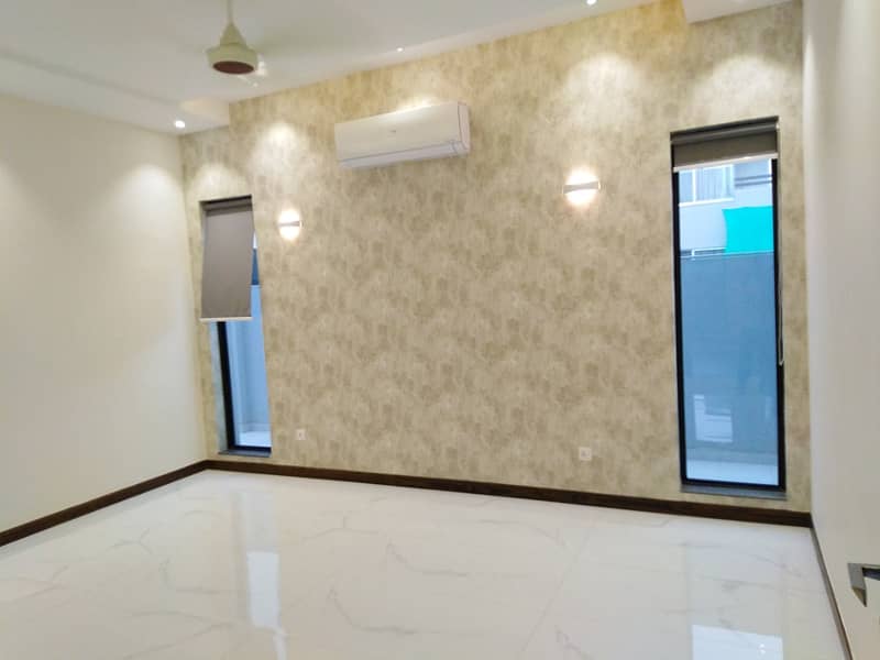 1 Kanal Super Out House Prime Hot For Rent Dha Phase3 3