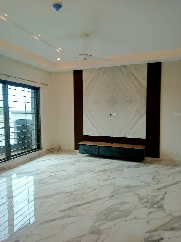 3 Bed Apartment Available For Rent in Askari 11 Lahore 5