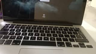 Macbook Pro 8gb by 256gb