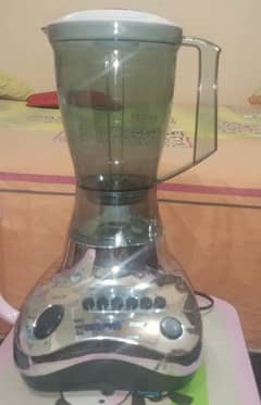 juicers blenders