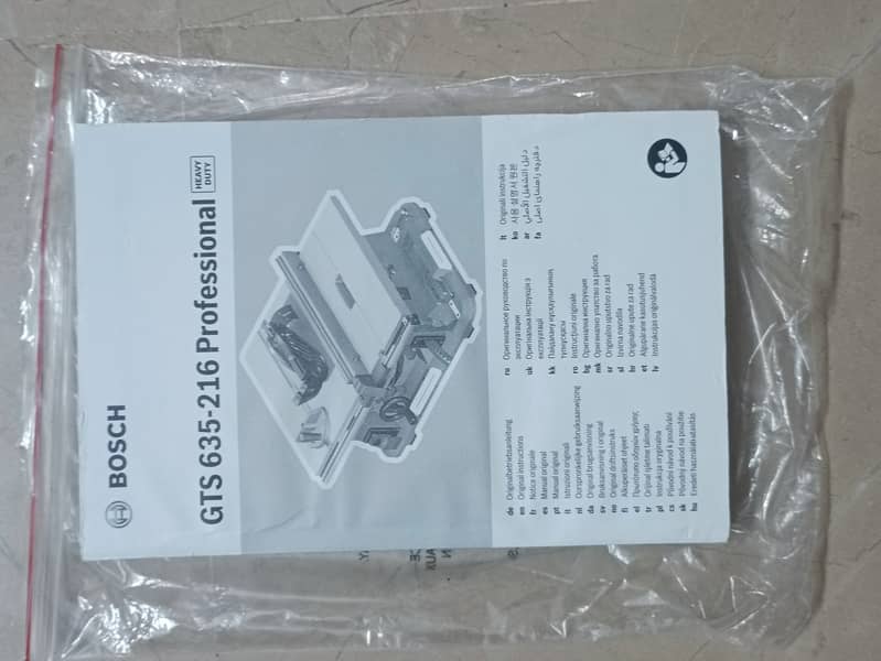 Bosch GTS 635-216 table saw ara machine new in box 8