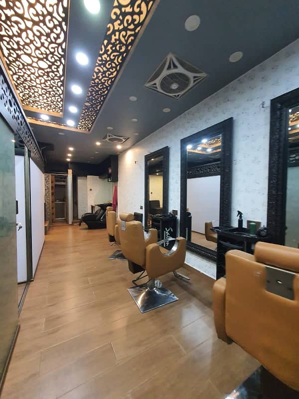 commercial shop available on rent at Tariq road for beauty saloon 0