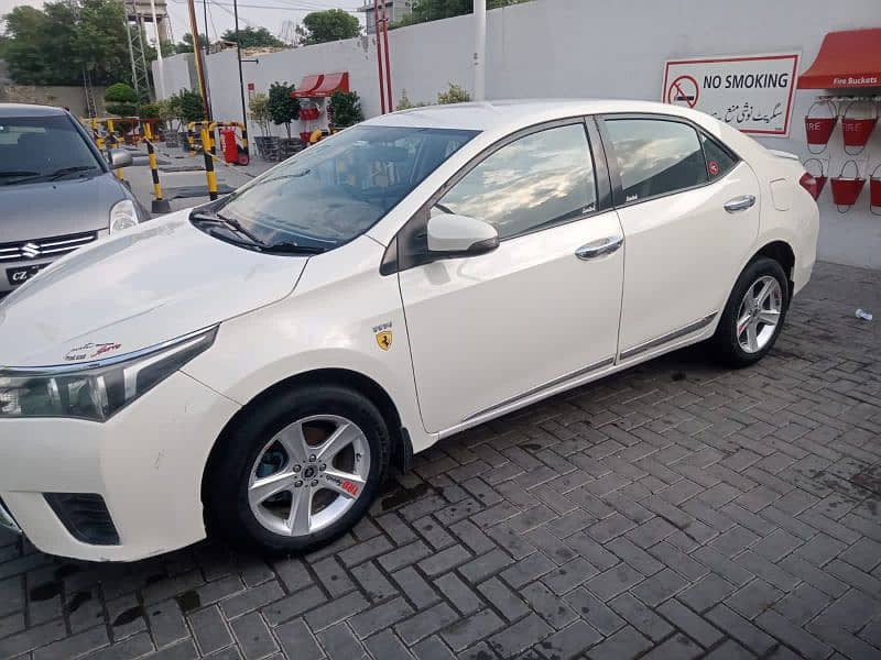 Toyota Corolla XLI 2014 3