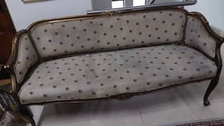 3 1 1 sofa set available for sale