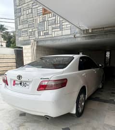 Toyota Camry 2007 top of the line Urgent sale