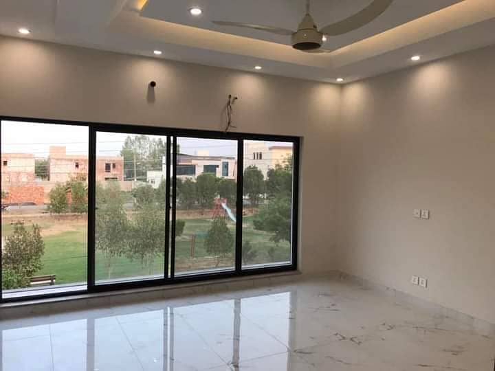 Aluminium window|Partition| office Cabins 12