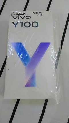 vivo y100