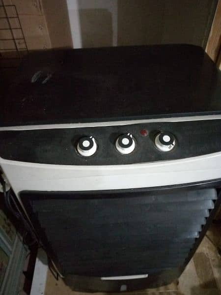 Stylo Air cooler like new 15000 4