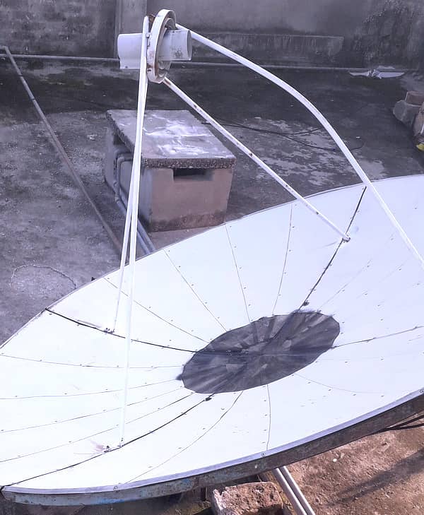 Dish  Antenna  6 Feet 1