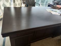 office Table for sale cuz of shifting