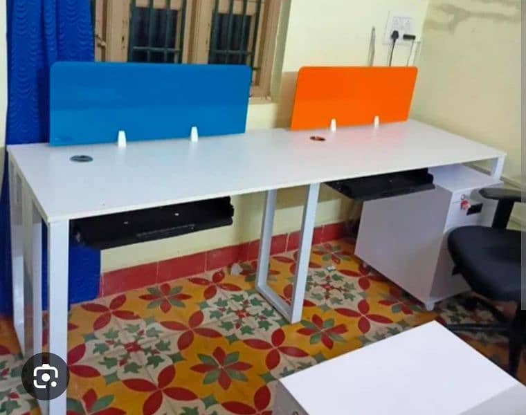 Office Work Station Cubicles Table Available 11