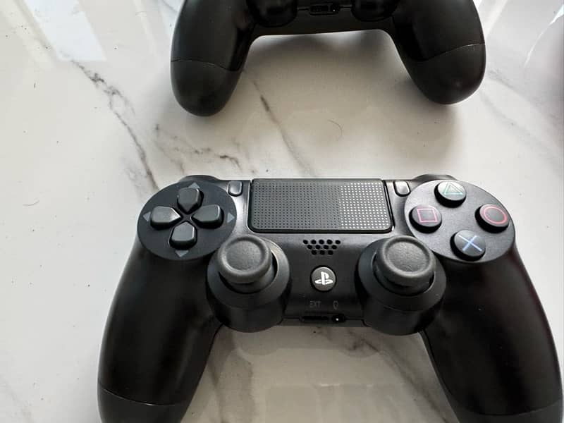 Original PS4 NEW Controllers for Sale 2