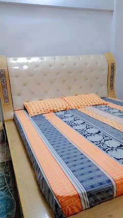 Furniture Set With Mattress