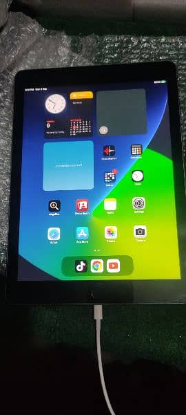 iPad 5 / PubG 32 GB 5th Generation 5