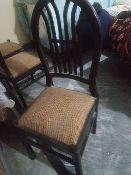 dining table with 4 chairs 1